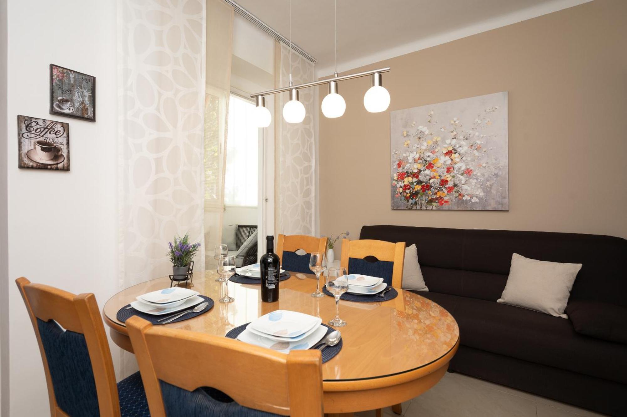 Apartment Nena Zara Esterno foto